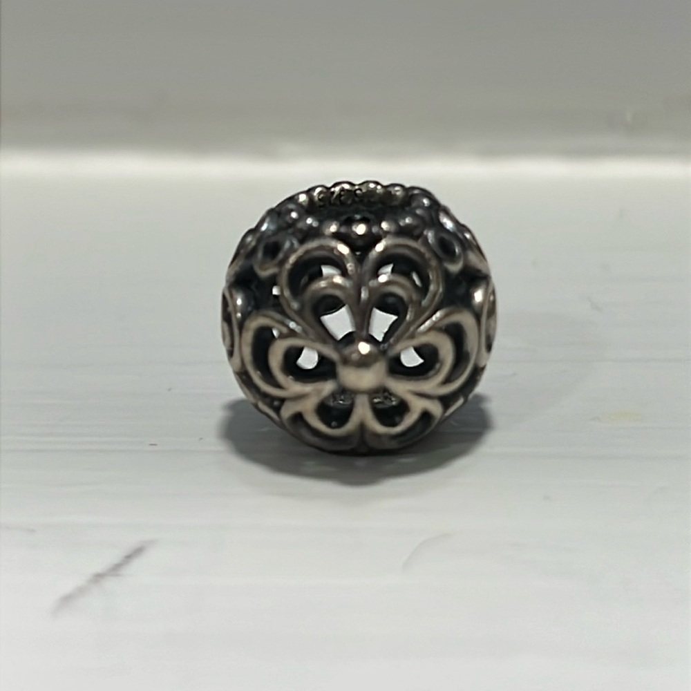 Pandora Flower Charm